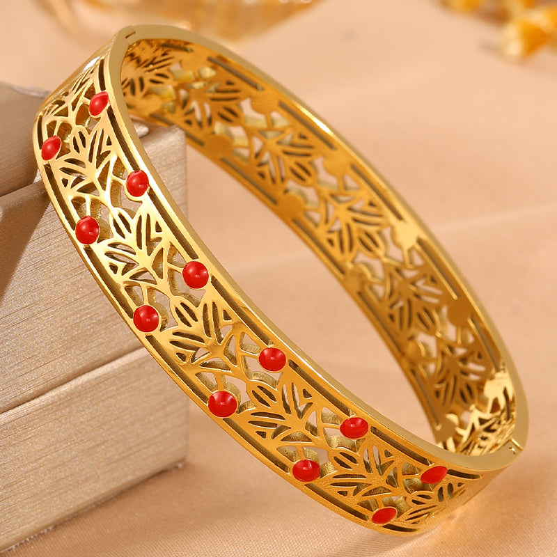 Solid Color Unisex Bangle For Super Bowl Featuring 304 Stainless Steel With 18K Real Gold Plated And Stone-Free Inlay