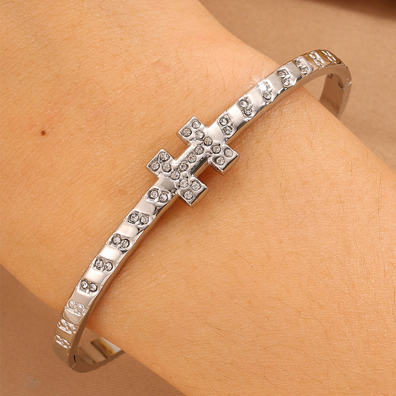 For Wedding Season Roman Style Bangle In 304 Stainless Steel With 18K Real Gold Plated And Rhinestones