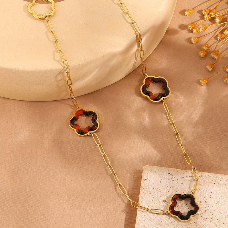 Solid Color Necklace For Women In 304 Stainless Steel With 18K Real Gold Plated Finish And Stone-Free Inlay, Perfect For Super Bowl