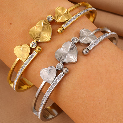 Heart Shape New Year Bangle For Unisex Featuring 304 Stainless Steel With 18K Real Gold Plated And Rhinestones Inlay