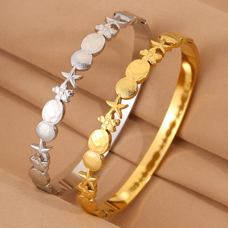 Starfish Bangle For Super Bowl, Marine Style, 304 Stainless Steel With 18K Gold Plated Finish, Stone-Free Inlay