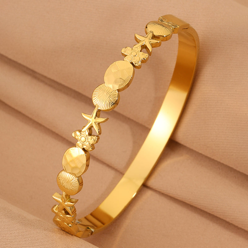 Starfish Bangle For Super Bowl, Marine Style, 304 Stainless Steel With 18K Gold Plated Finish, Stone-Free Inlay