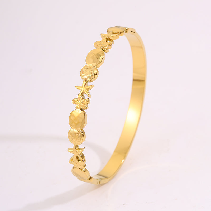 Starfish Bangle For Super Bowl, Marine Style, 304 Stainless Steel With 18K Gold Plated Finish, Stone-Free Inlay