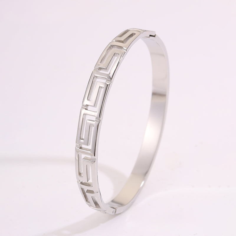 Solid Color Unisex Bangle For Super Bowl Featuring 304 Stainless Steel With 18K Real Gold Plated Finish And Stone-Free Inlay