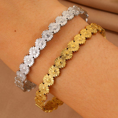 Solid Color British Style Bangle For New Year, Made Of 304 Stainless Steel With 18K Real Gold Plating, Stone-Free Design