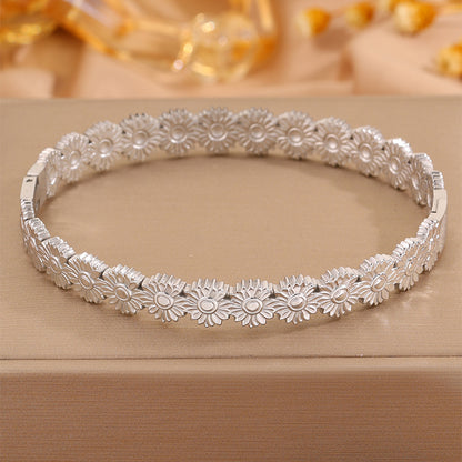 Solid Color British Style Bangle For New Year, Made Of 304 Stainless Steel With 18K Real Gold Plating, Stone-Free Design