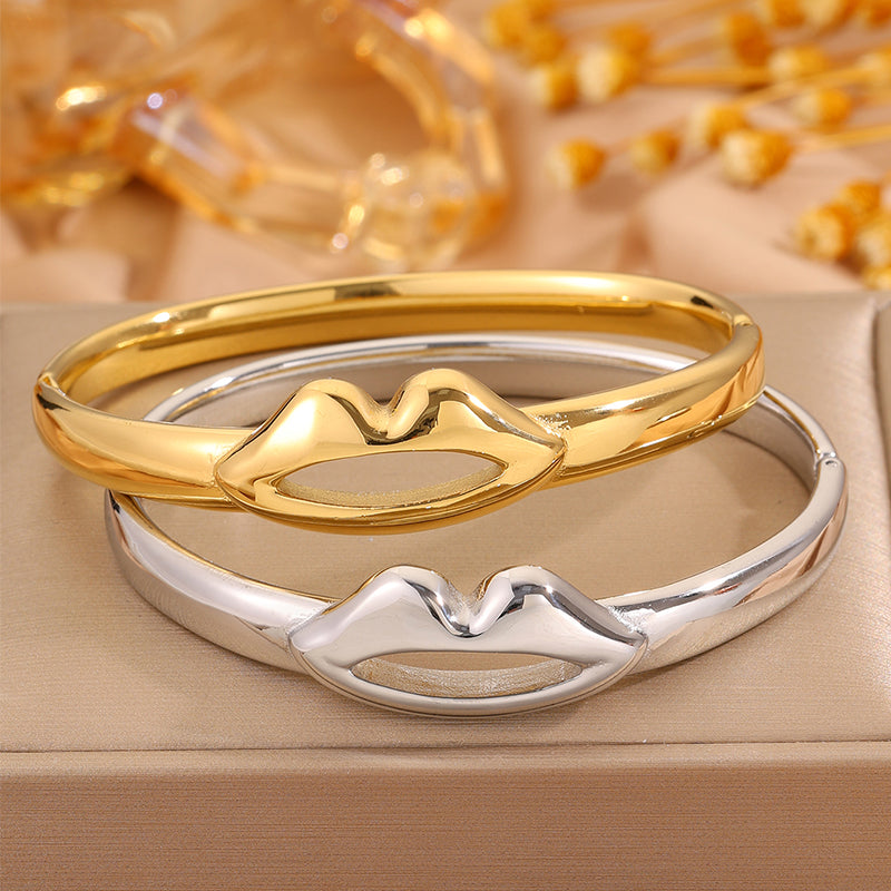 Unisex 304 Stainless Steel Bangle For Super Bowl Featuring 18K Real Gold Plated Finish And Stone-Free Inlay