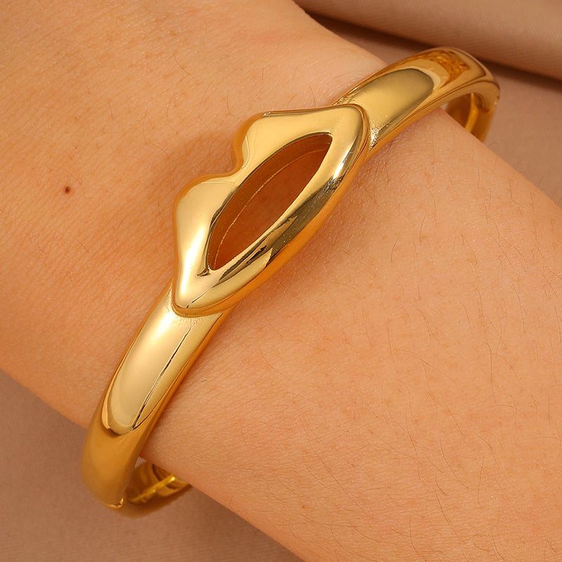 Unisex 304 Stainless Steel Bangle For Super Bowl Featuring 18K Real Gold Plated Finish And Stone-Free Inlay