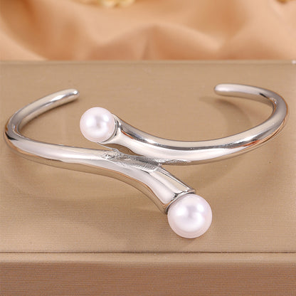 Solid Color Unisex Bangle For New Year, Made Of 304 Stainless Steel With 18K Real Gold Plated And Imitation Pearl Inlay
