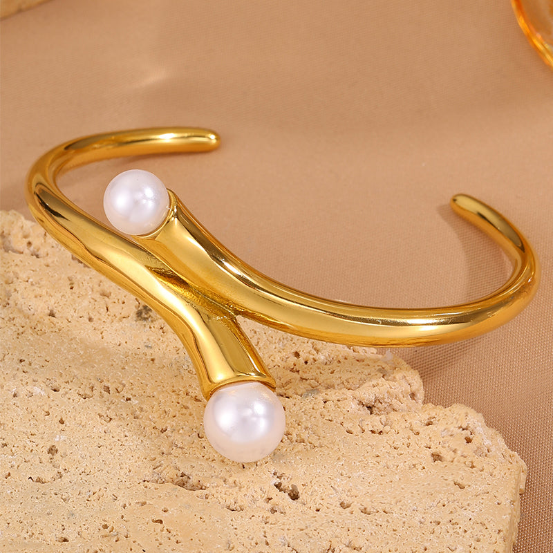 Solid Color Unisex Bangle For New Year, Made Of 304 Stainless Steel With 18K Real Gold Plated And Imitation Pearl Inlay
