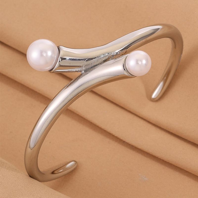 Solid Color Unisex Bangle For New Year, Made Of 304 Stainless Steel With 18K Real Gold Plated And Imitation Pearl Inlay