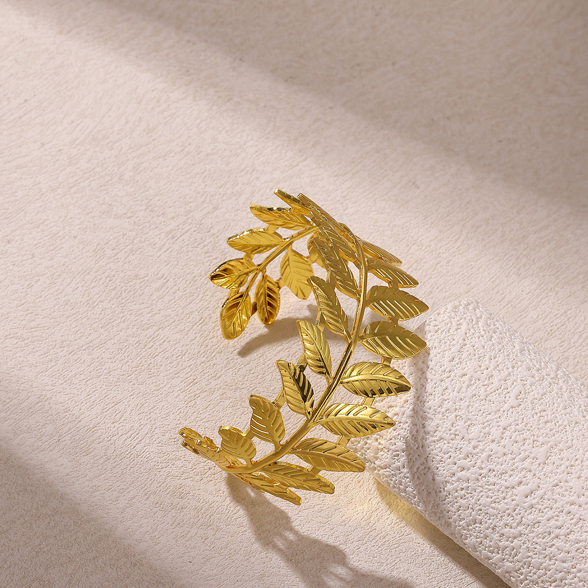 Vintage Style Leaf For Women Weekend Earrings In Iron With 18K Real Gold Plated Waterproof Non Tarnish Craft