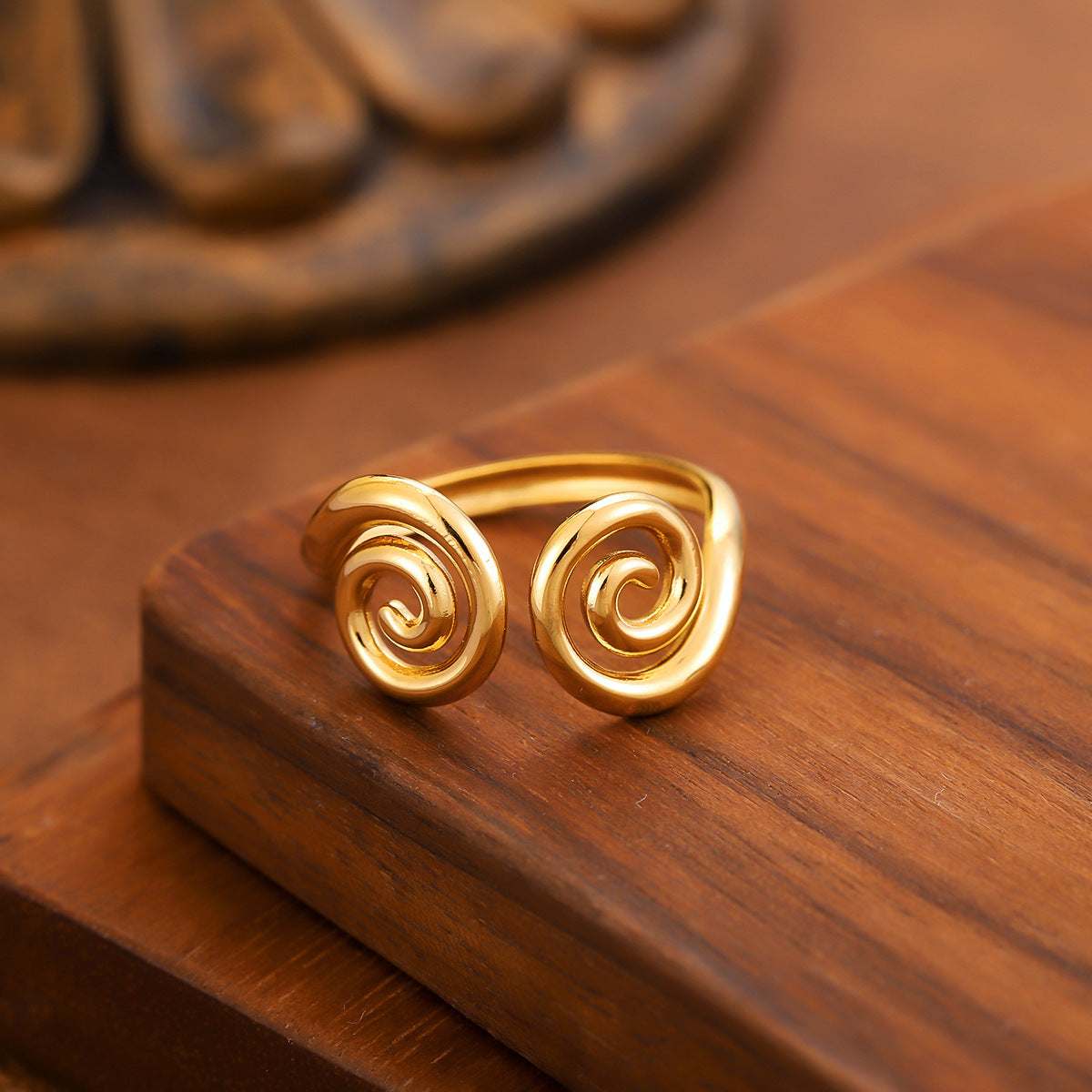 For Rings Made Of Durable 304 Stainless Steel Featuring Elegant Golden Finish