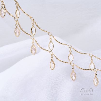 14K Real Gold Plated Chain Featuring Heart Shape And Flower Pentagon Design With Zircon Inlay In Golden