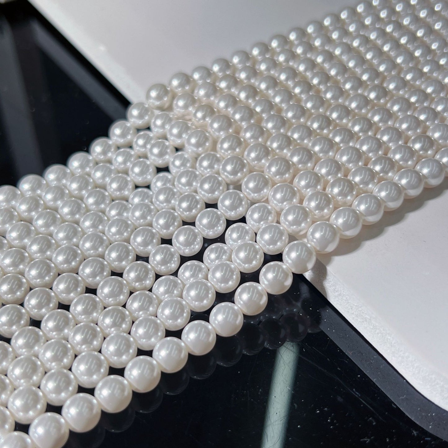 Elegant Jewelry Accessories Featuring High-Quality Imitation Pearl Material For Stylish Looks