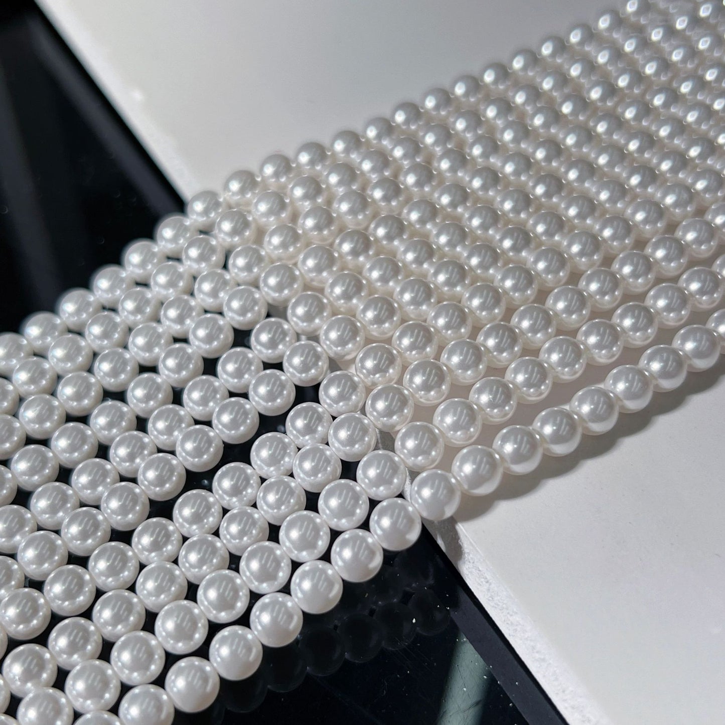 Elegant Jewelry Accessories Featuring High-Quality Imitation Pearl Material For Stylish Looks