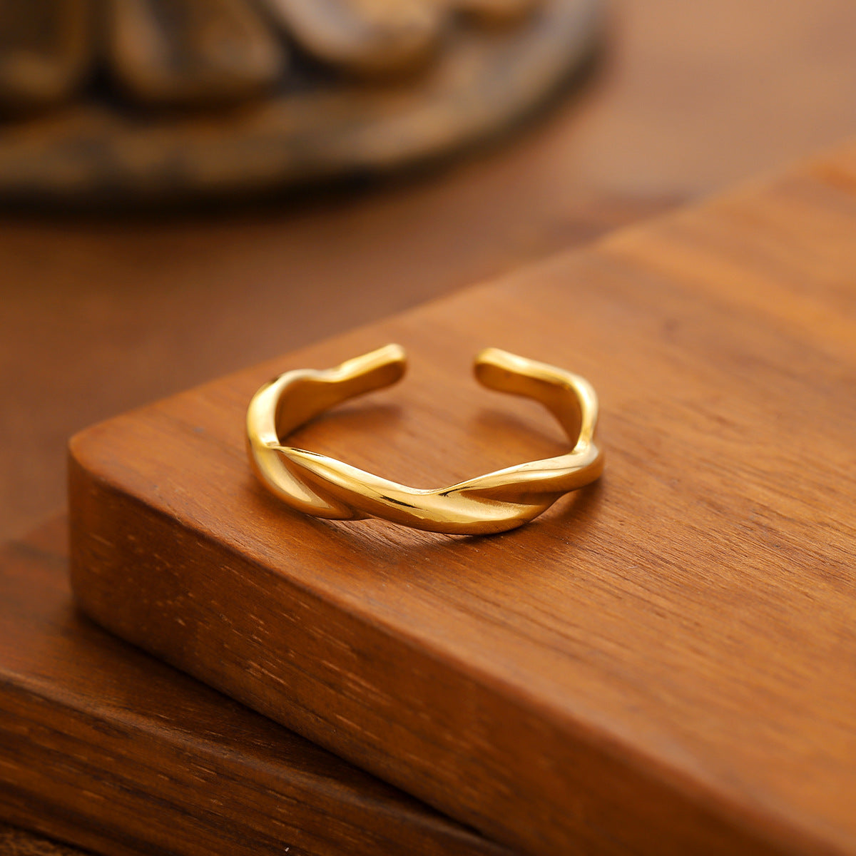 Irregular Open Ring For Women Made Of 304 Stainless Steel With 18K Real Gold Plating In Golden Color