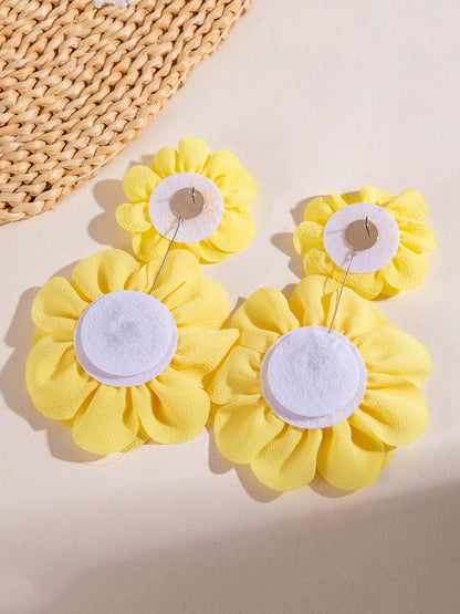 Flower Shape Drop Earrings