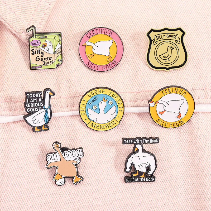 Cartoon Duck Lapel Pin Badge Zinc Alloy Backpack Decoration Accessories Trendy Letter Jewelry