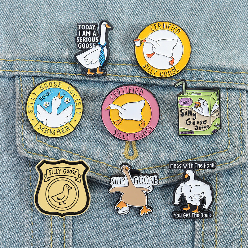 Cartoon Duck Lapel Pin Badge Zinc Alloy Backpack Decoration Accessories Trendy Letter Jewelry