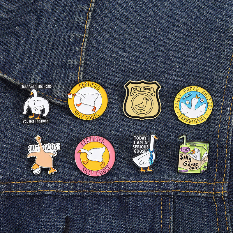 Cartoon Duck Lapel Pin Badge Zinc Alloy Backpack Decoration Accessories Trendy Letter Jewelry