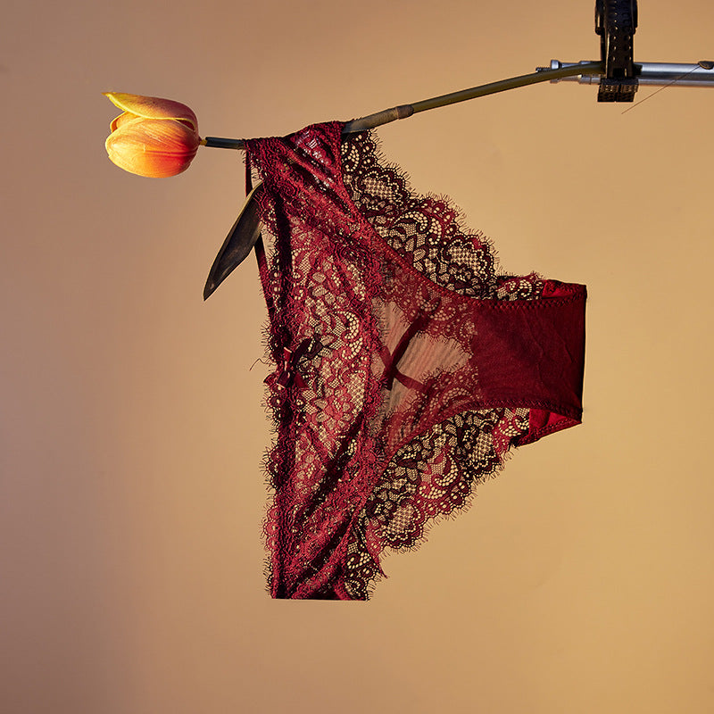 Breathable Flowers Pattern Low Waist Thongs For Women In Nylon Fabric, Suitable For All Seasons