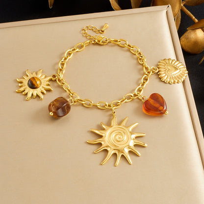 Retro Sun Heart Shape Bracelet For Women In Golden 304 Stainless Steel