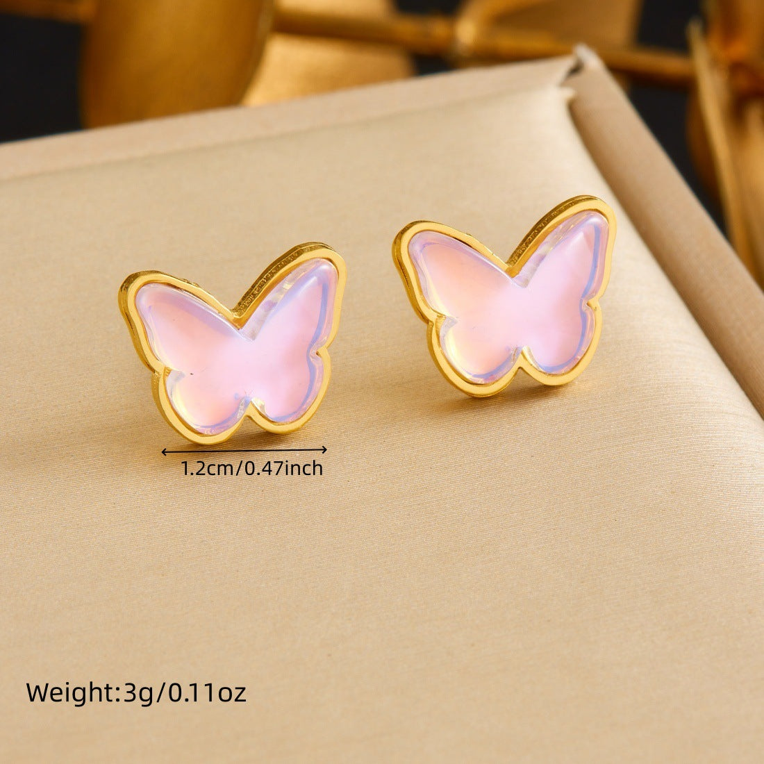 Pink Jewelry Set Featuring Elegant Butterfly Pattern For Stylish Wear