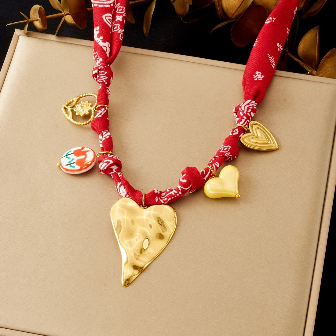 Bohemian Jewelry Set Featuring Heart Shape Pattern In Cloth Material