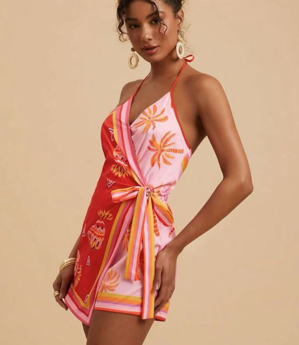 Simple Style Women's Floral Romper Shorts For Daily Wear, Made With Polyester Fabric Featuring Printing Craft
