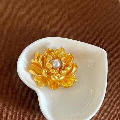 Gold Peony Brooch For Women With Pearl Decoration, Shirt Accessory, Floral Design Jewelry Brooch