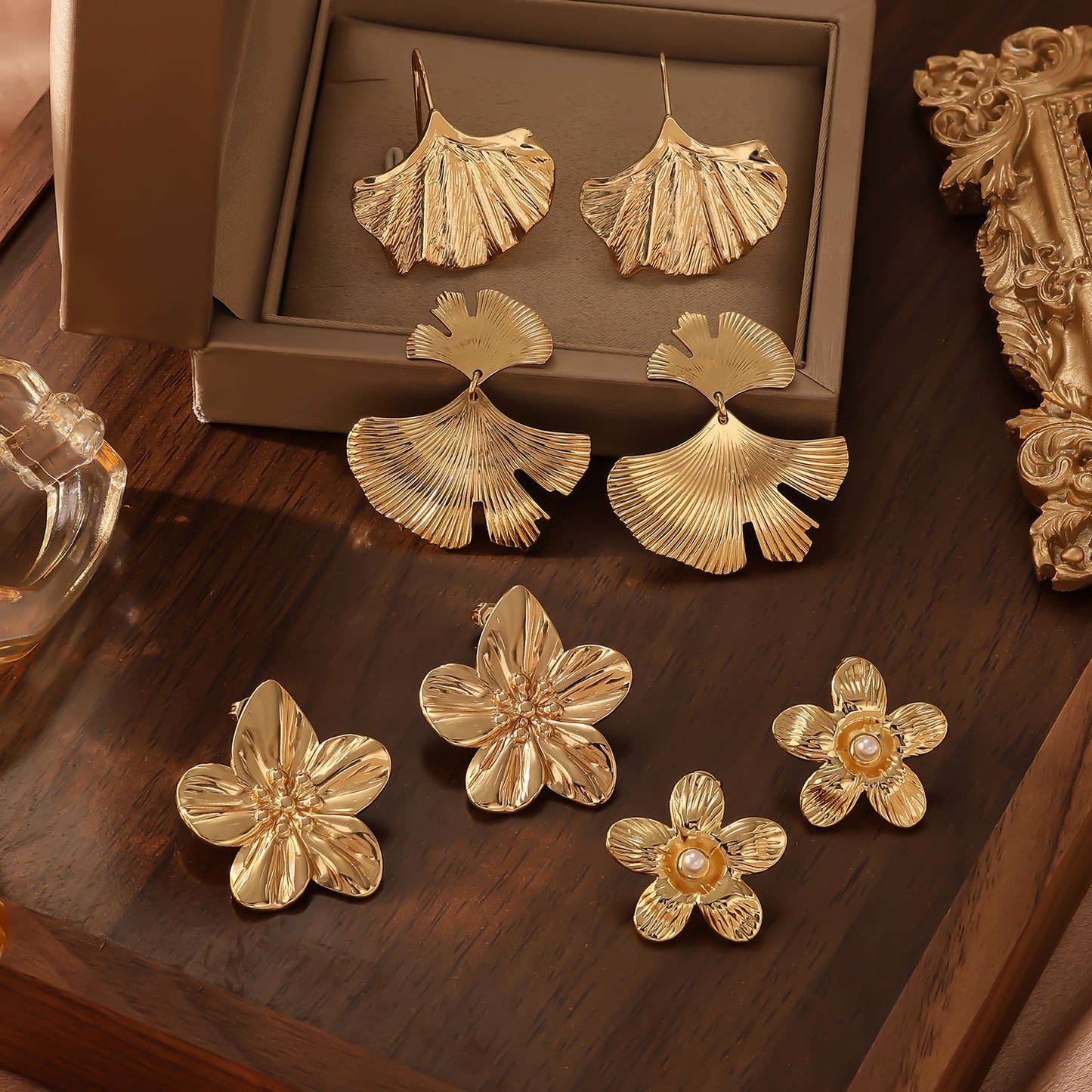 Symmetrical Silver Ginkgo Leaf Patchwork Earrings Vintage Style Women's Geometric Hoop Earrings