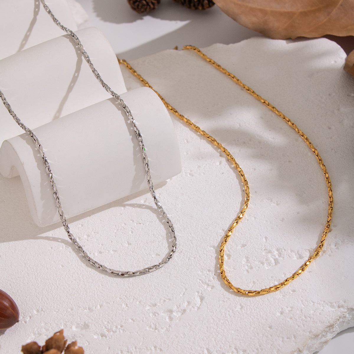 Summer Ling Simple Stainless Steel Snake Bone Chain Necklace Vacuum Electroplated 18K Gold Titanium Steel Pendant Women's Jewelry