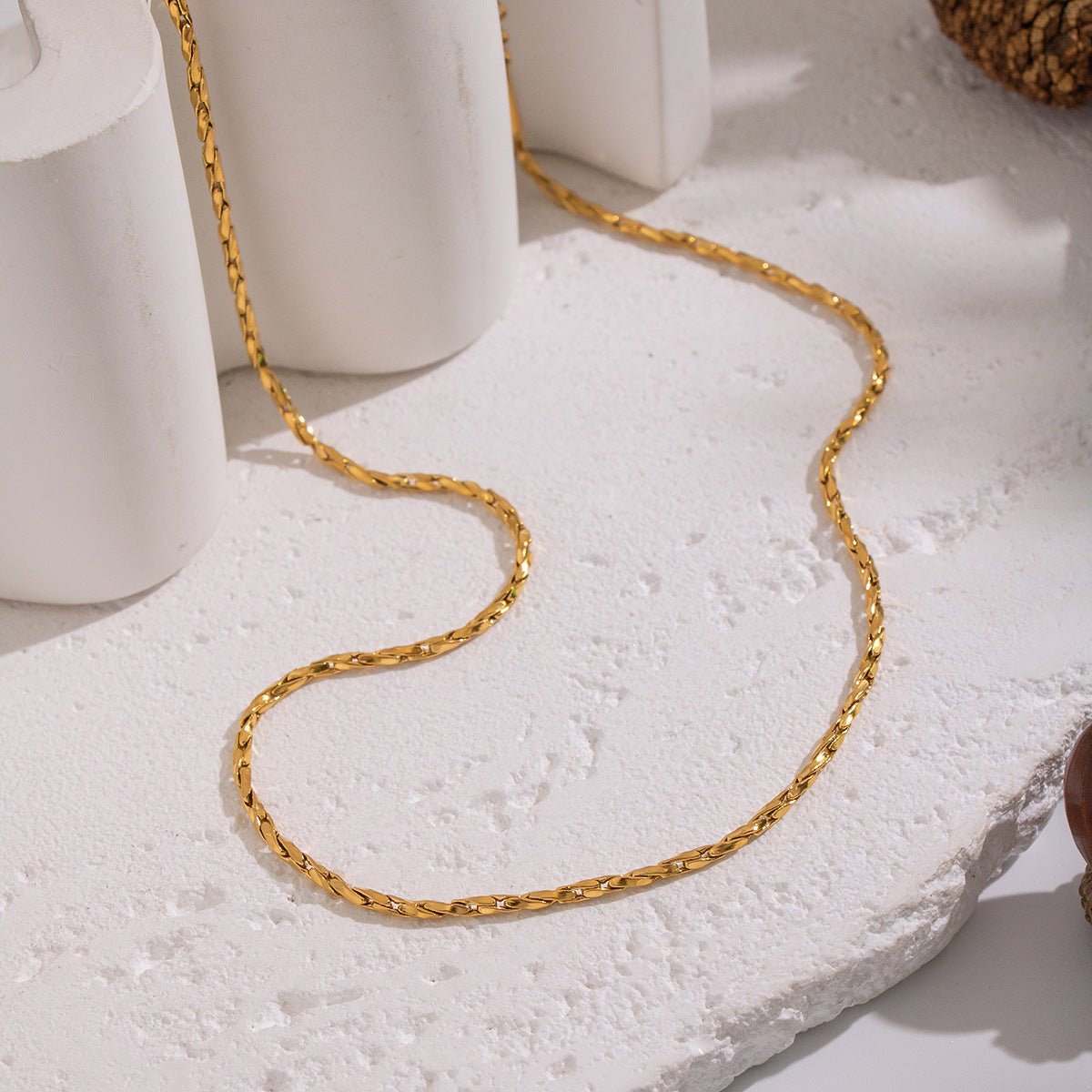 Summer Ling Simple Stainless Steel Snake Bone Chain Necklace Vacuum Electroplated 18K Gold Titanium Steel Pendant Women's Jewelry