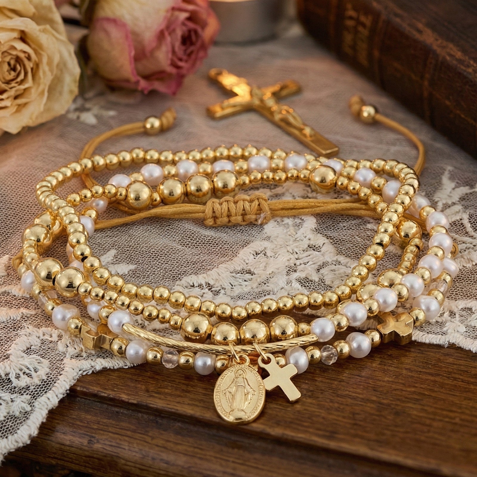 Rose Gold Plated Pearl Bracelet With Gold Beads Metal Tag Daily Wear Street Style Jewelry For Women Adjustable Clasp