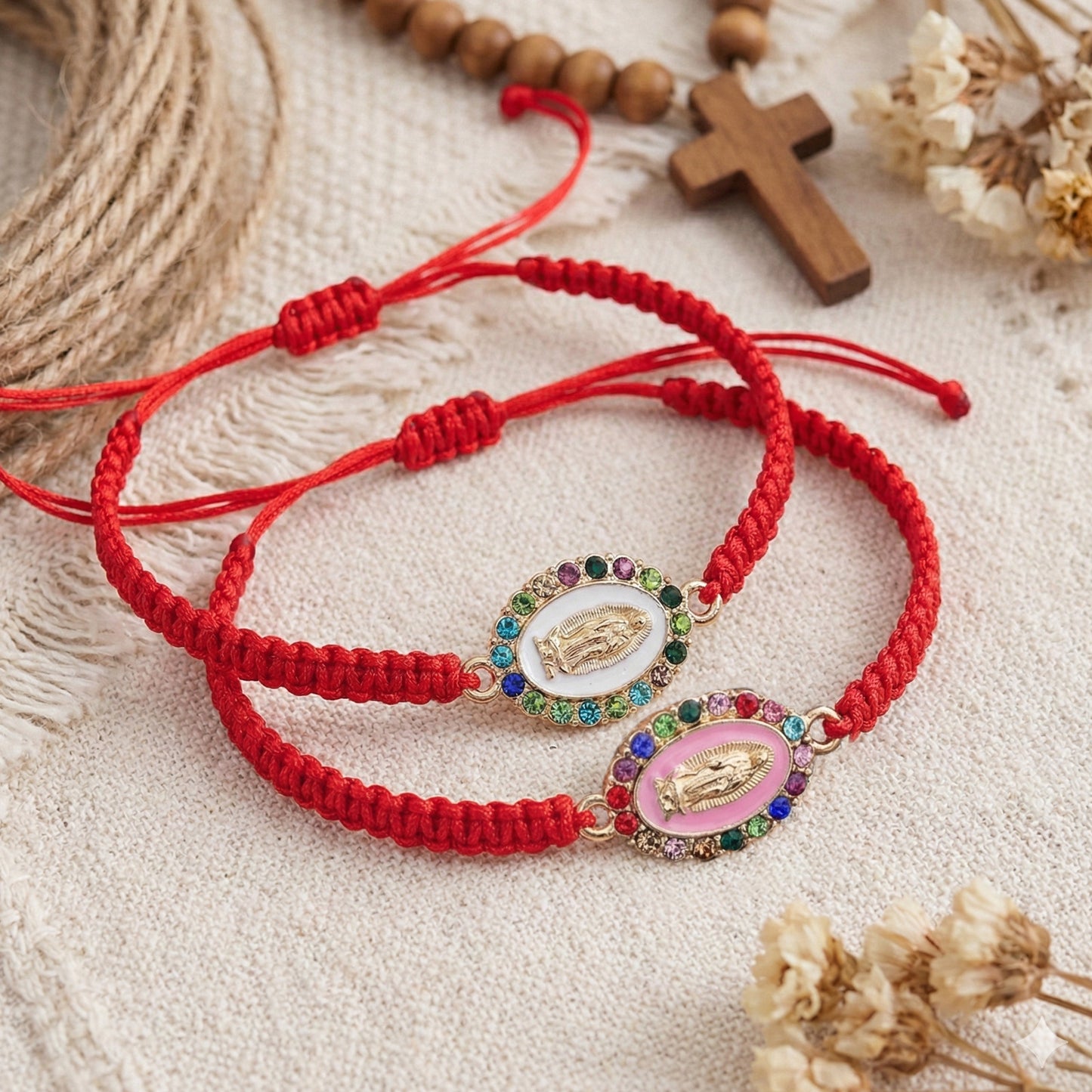 Adjustable Red Rope Woven Bracelet With Colorful Diamond Round Pendant Drawstring For Daily Wear Jewelry Unisex Simple Style