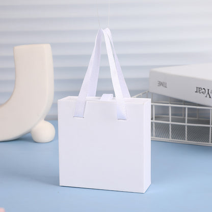 1 Piece Paper Jewelry Box With Hot Stamping Craft For Elegant Jewelry Packaging