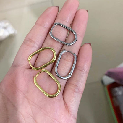 New Style U Shape Earrings For Elegant Looks, Available In Golden Color With Unique Geometric Design