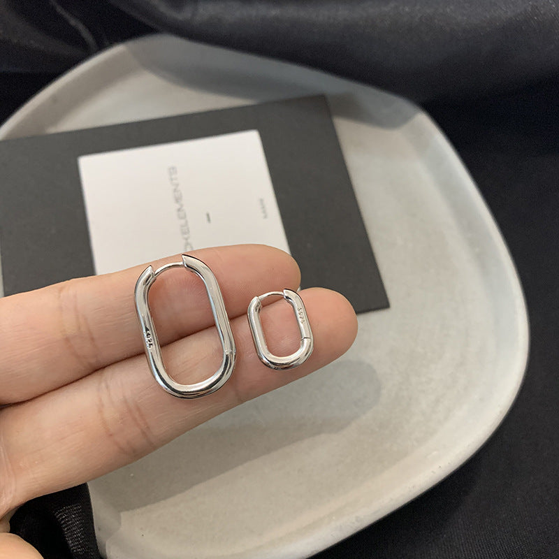 New Style U Shape Earrings For Elegant Looks, Available In Golden Color With Unique Geometric Design