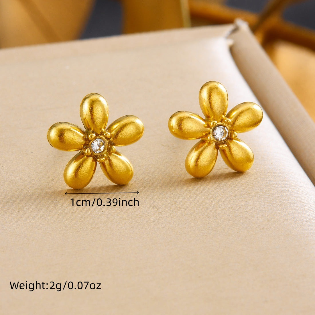 Elegant Women's Jewelry Set Featuring Beautiful Flowers Pattern, 1 Set