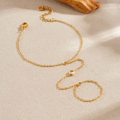 New Style Round Pattern Bracelet In Golden Color, Elegant And Stylish Accessory For Everyday Wear