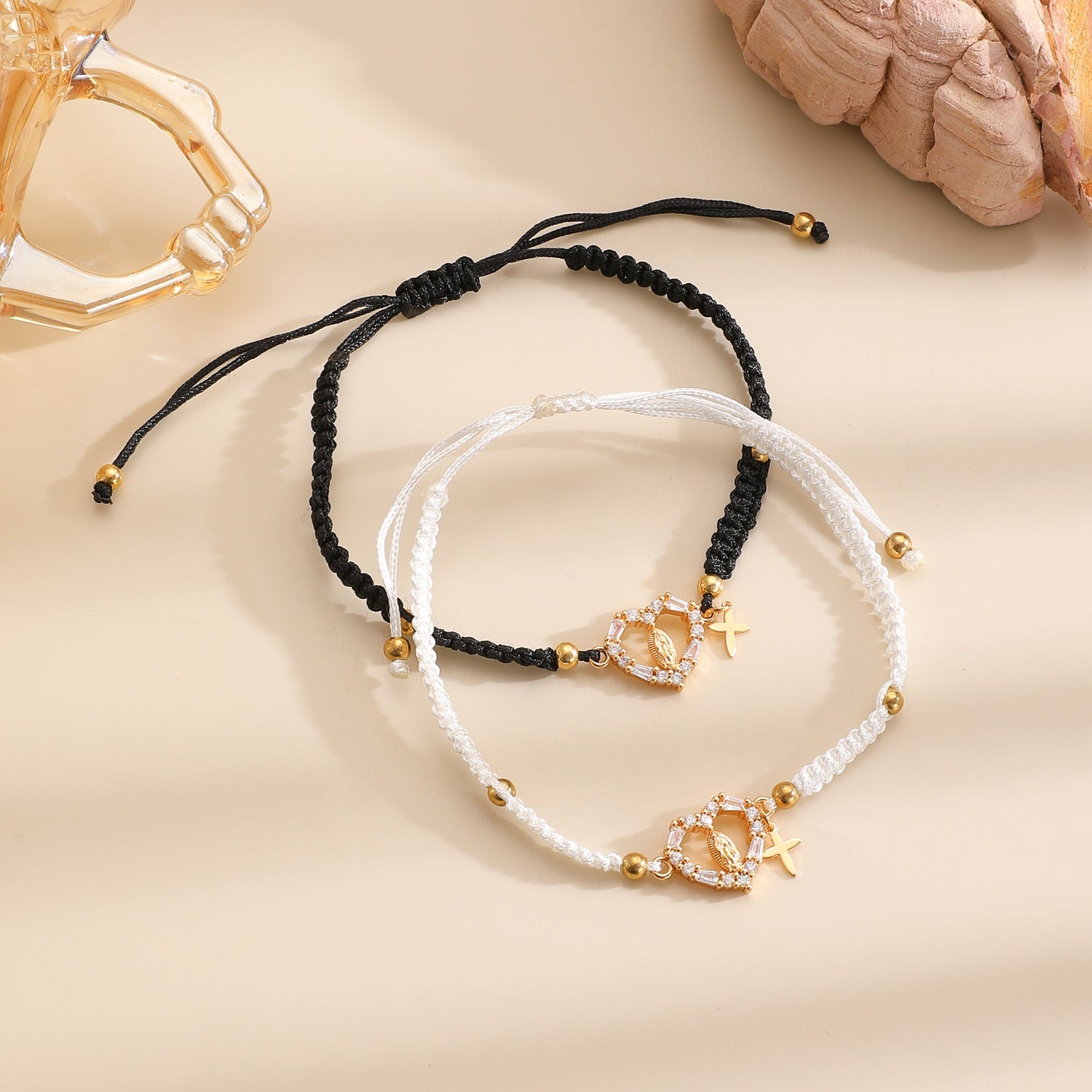 Hand-woven Cross Pendant Pull-out Bracelet For Women Simple Crystal Inlaid Heart-shaped Copper Alloy Bracelet