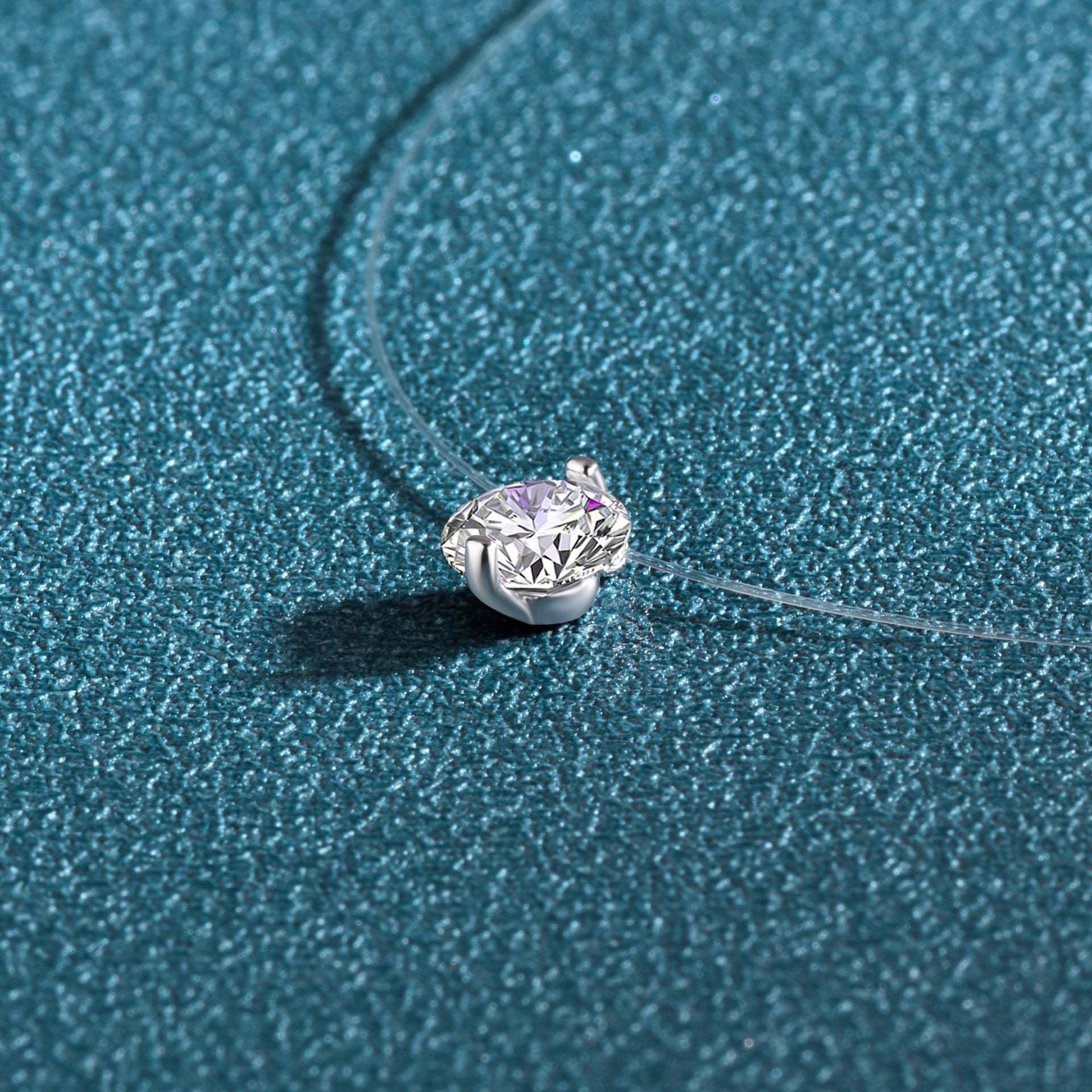 925 Sterling Silver Silver Piece Necklace Moissanite Mermaid Tears Invisible Fish Line Simple Pendant Clavicle Chain Jewelry