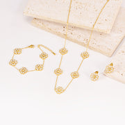 White Shellfish Three-Piece Set