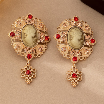 Retro Plastic Drop Earrings For Stylish Look In Black
