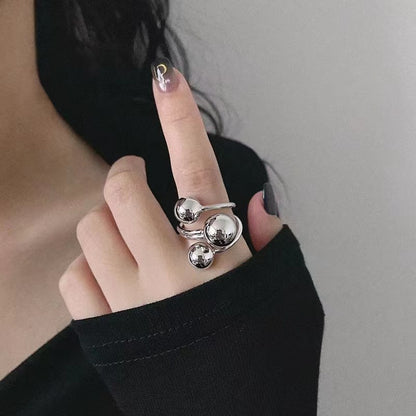 New Style Round Open Rings For Women In Gold Metal Adjustable Design