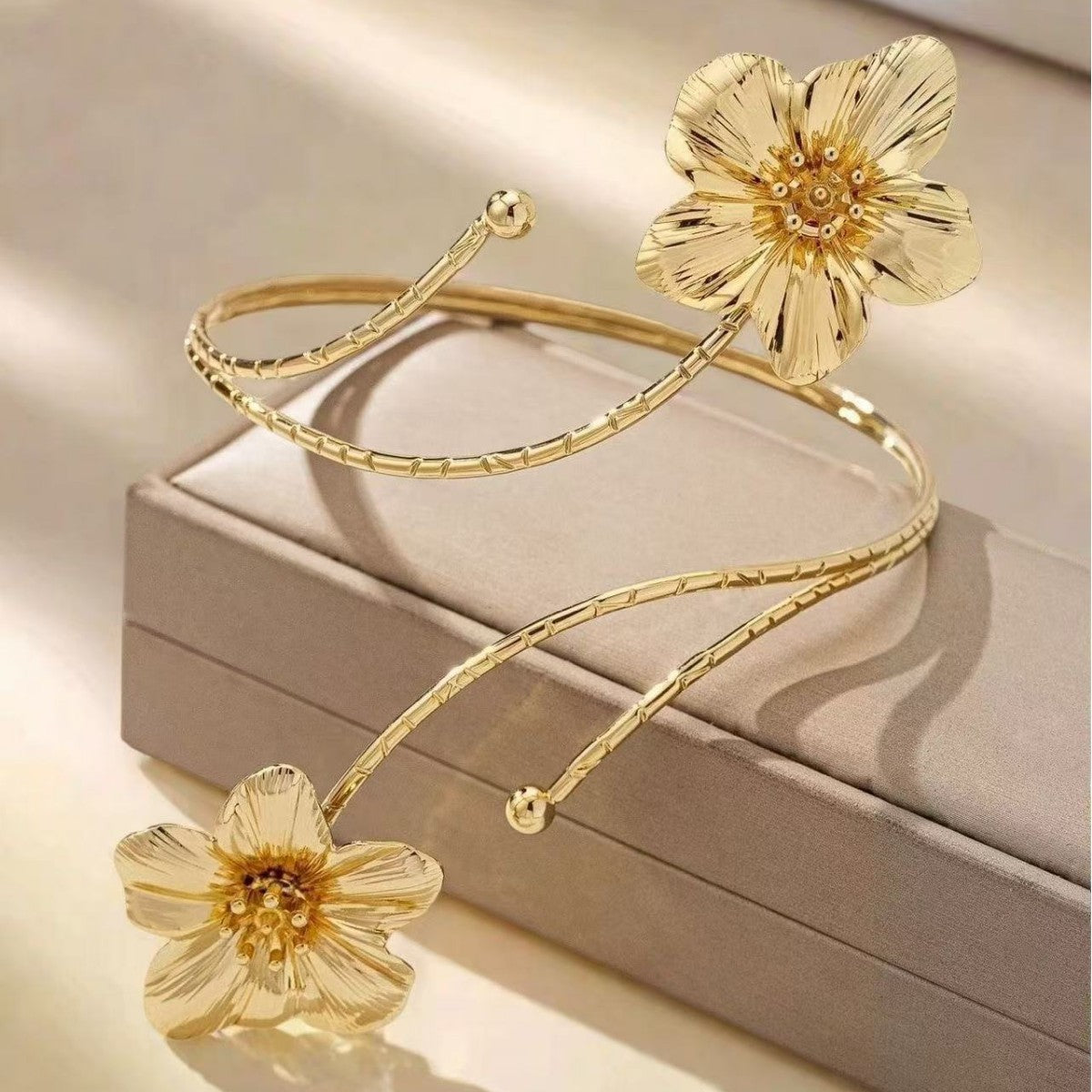 Flower Pattern Metal Arm Cuff Featuring Enamel Craft In Gold And Sky Blue Colors For Stylish Wear