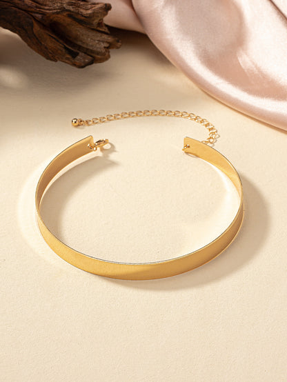 Gold Zinc Alloy Punk Choker For Hip-Hop Style Featuring Exaggerated Design