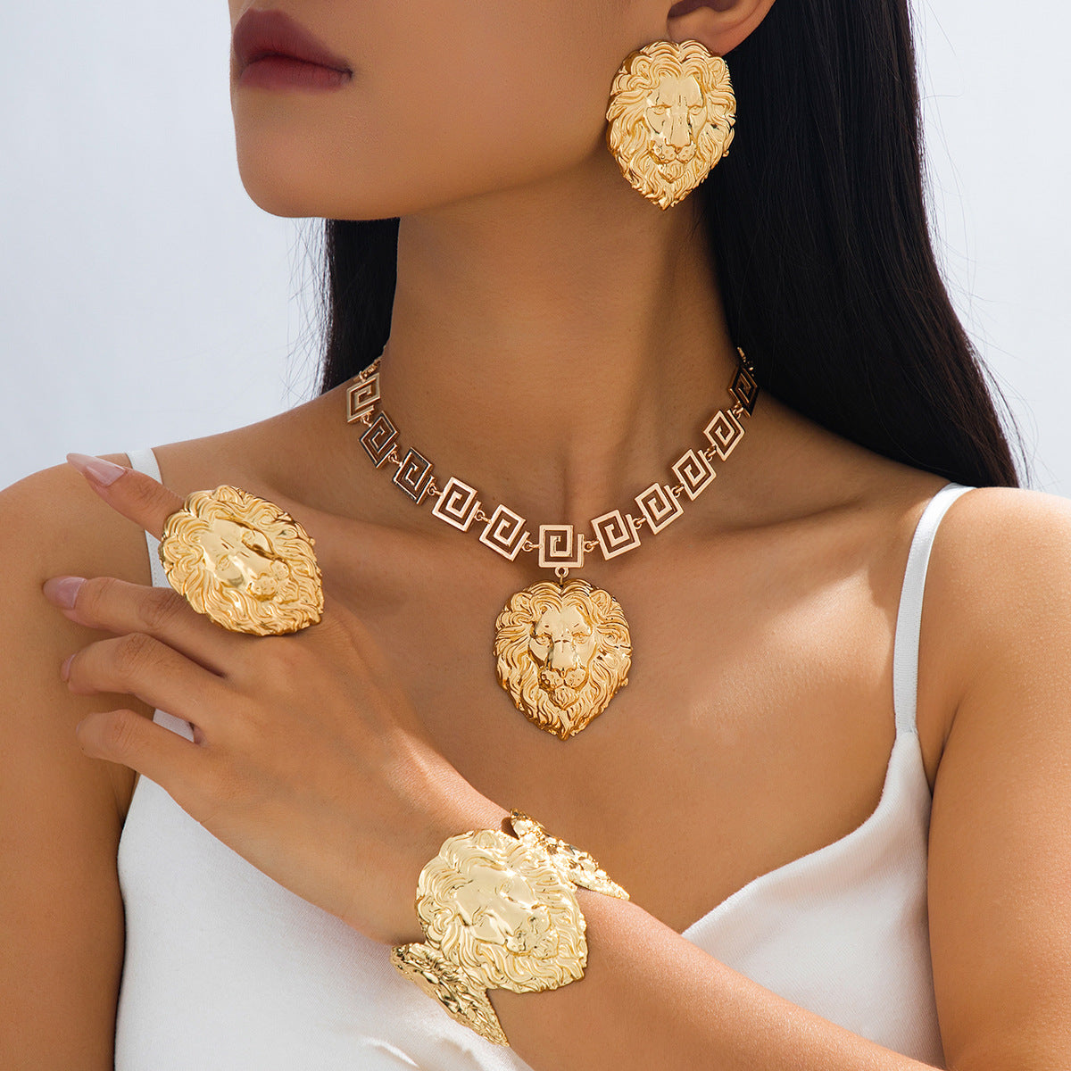4 Pieces Lion Pattern Jewelry Set Made Of Durable Alloy, Perfect For Stylish Accessories