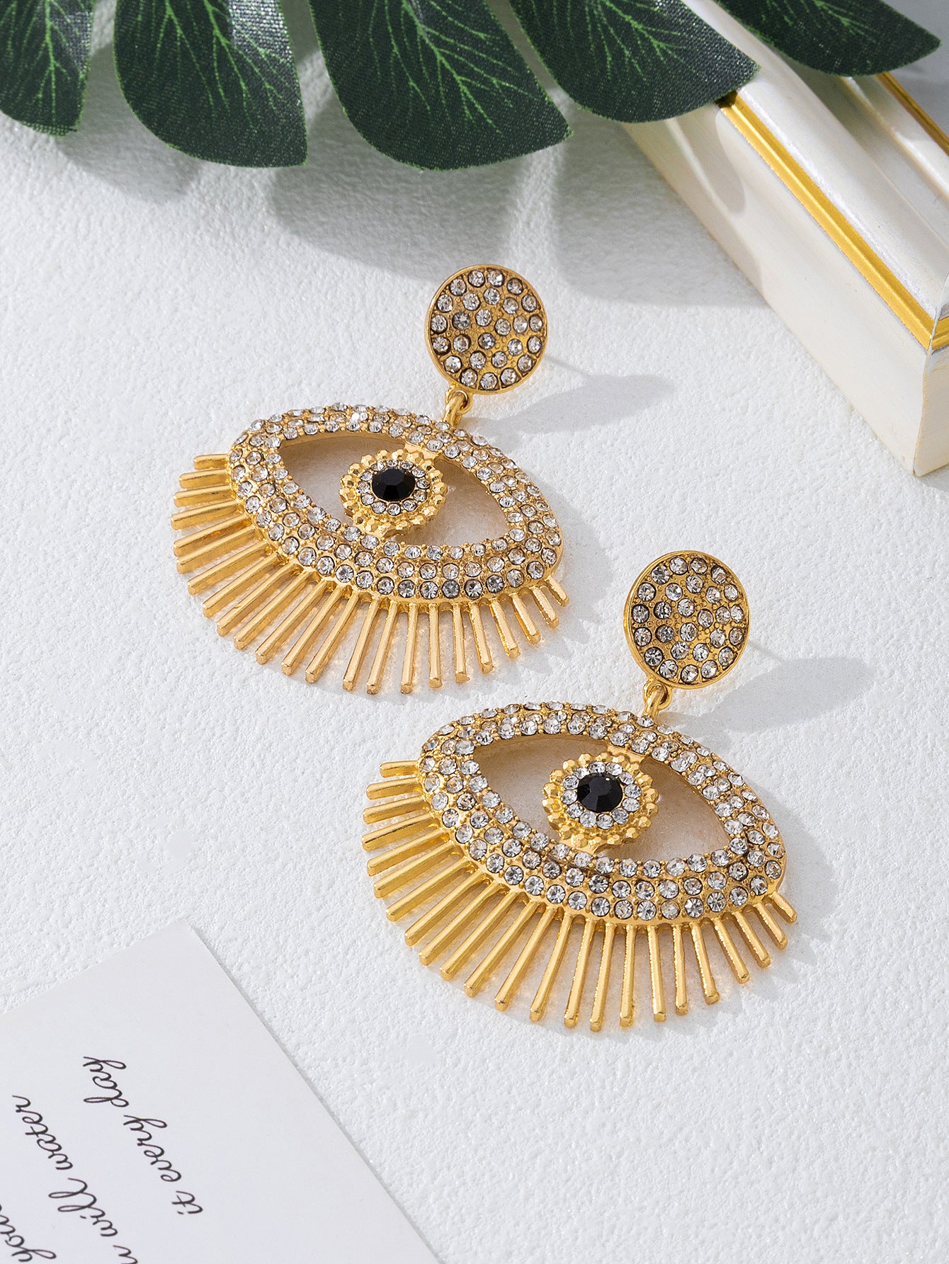 Retro Style Eye Earrings For Women Featuring Alloy Material In Golden Color